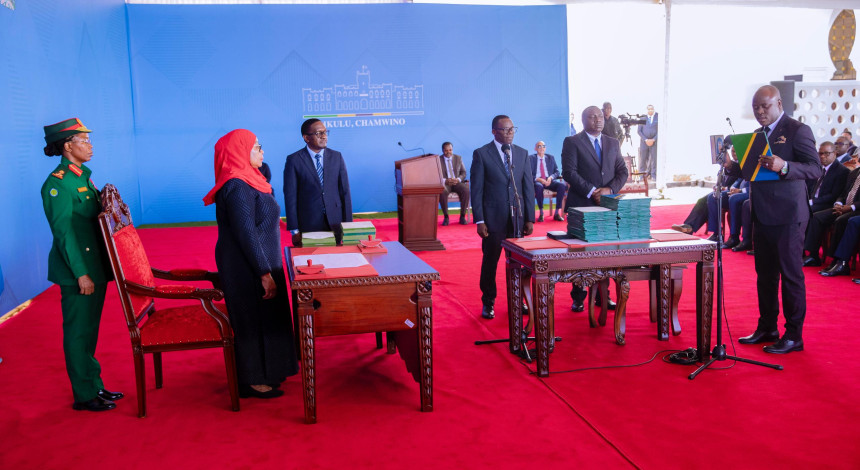 First slide [800x400]